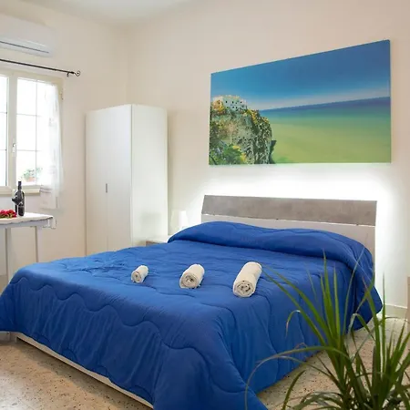 Anna E Augusto Bed & Breakfast *